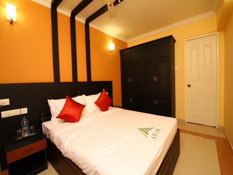 Atlas Airport Hotel Apartment Недумбассери Экстерьер фото